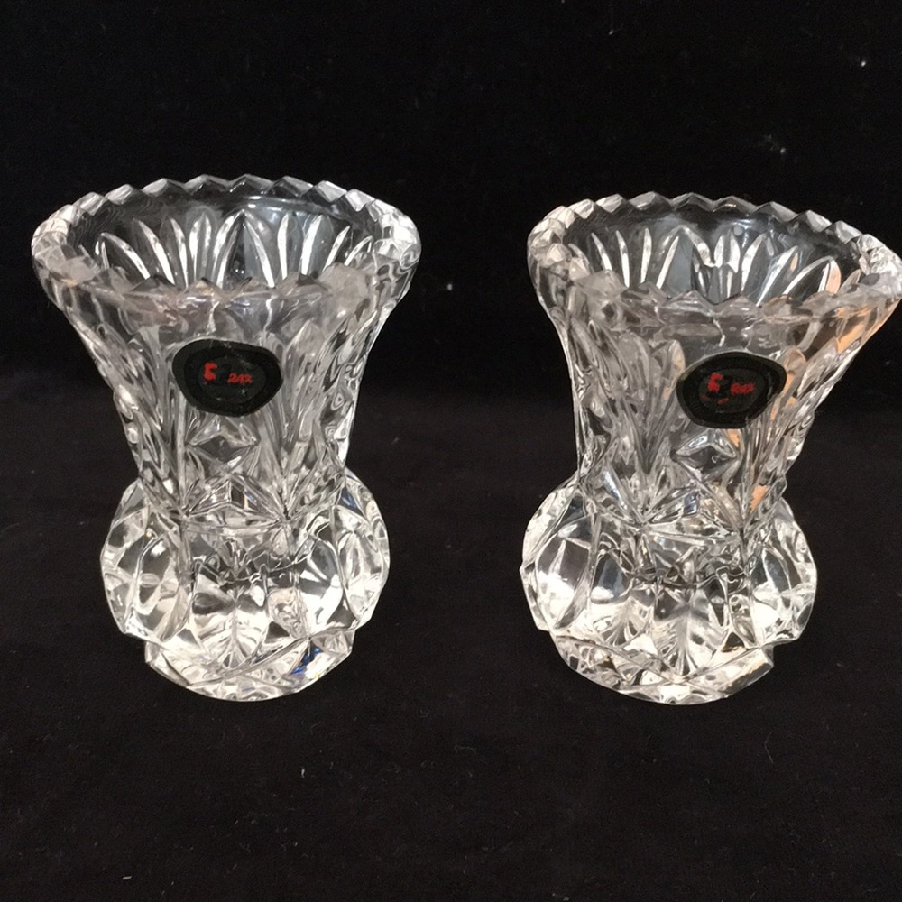 Zajecar Hand Cut 24% Lead Crystal Bud Vase